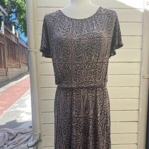 Women's Size X-Small Dress (can also fit a S/M) - Loft